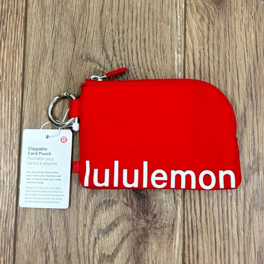 NWT Lululemon Clippable Card Pouch In Lulu Red/White